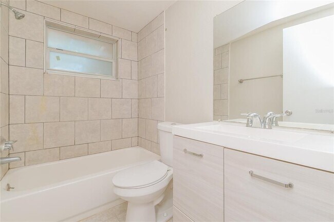 Building Photo - 5606 Andrea Dr