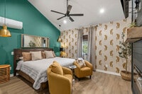 Interior Photo - The Olive Branch