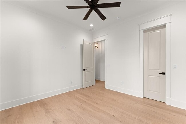 Building Photo - 3255 Tanners Mill Rd