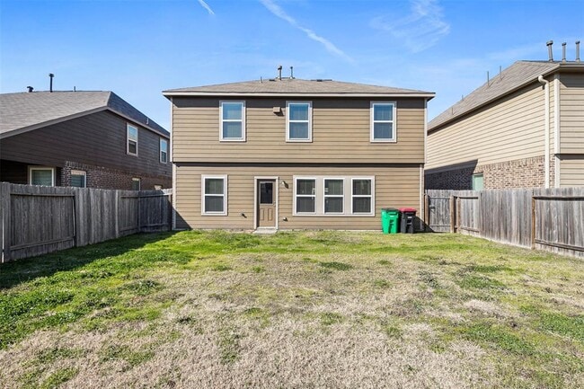 Building Photo - 3110 Ski Hill Rd