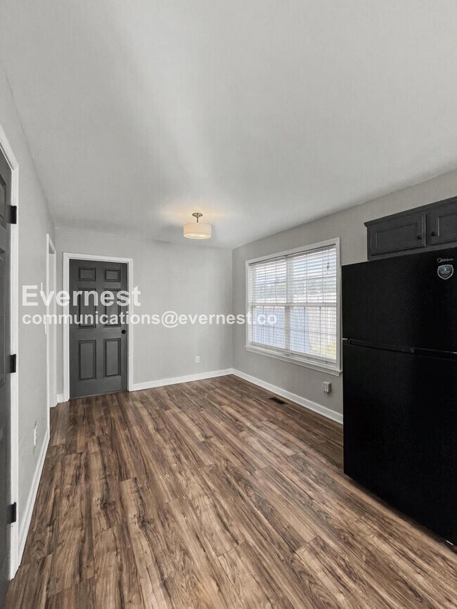 Building Photo - 2904 Torrence Trail