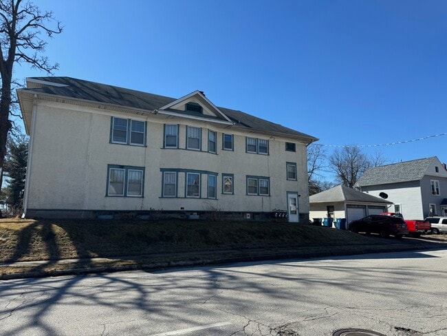 Building Photo - 1428 Arlington Ave