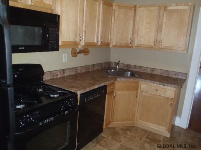 Building Photo - 3 Bogart Terrace