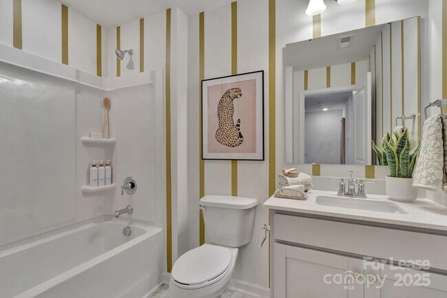 Building Photo - 747 Lock Haven Dr NW