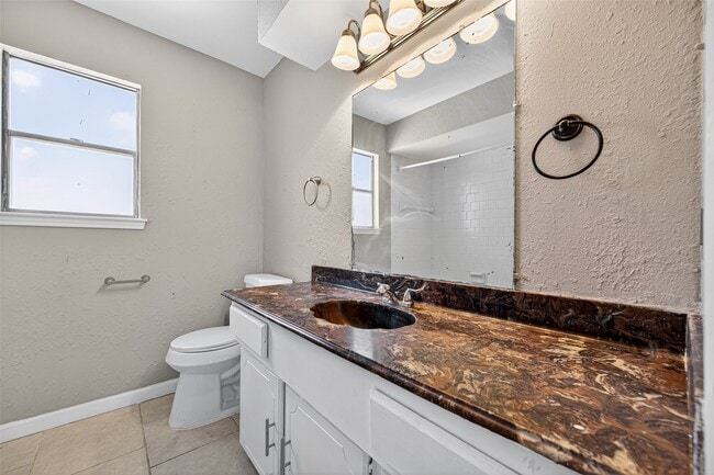Building Photo - 5414 Spanish Oak Dr