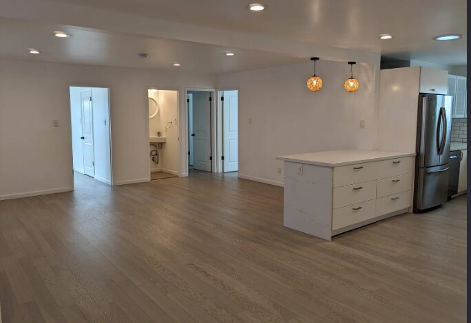 Building Photo - 1459 Monterey St