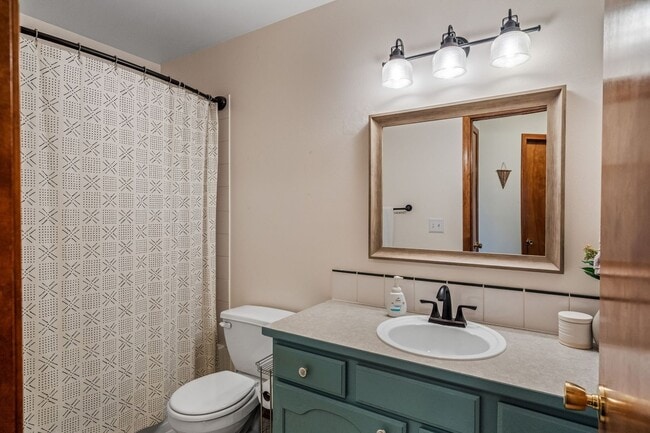 Building Photo - Beautifully done 3 bed 3 bath home in Greenacres/liberty lake area