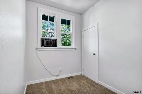 Building Photo - 529 Rudd Ave