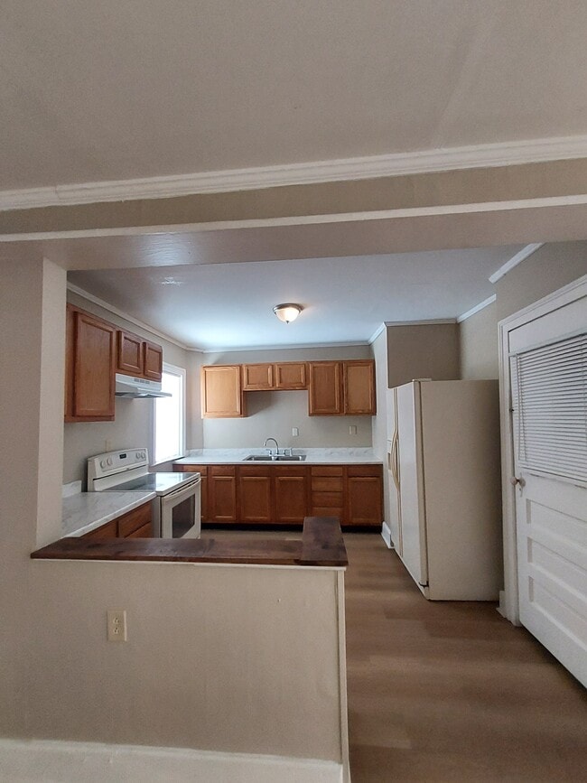 Building Photo - 440 Allston Ave