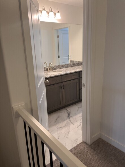 Building Photo - 1156 S 800 W