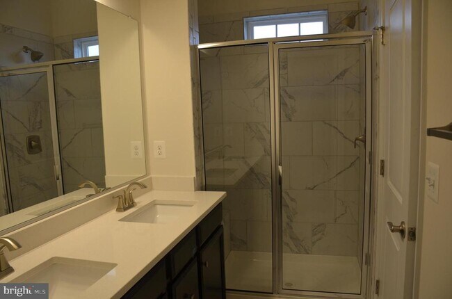 Building Photo - 5609 Tallyn Hunt Pl