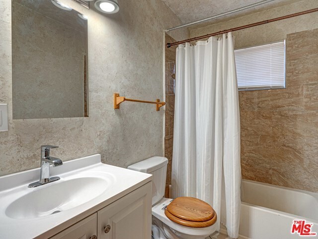 Building Photo - 4364 Berryman Ave
