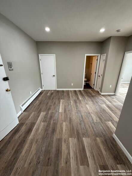 Building Photo - 50 Evergreen St