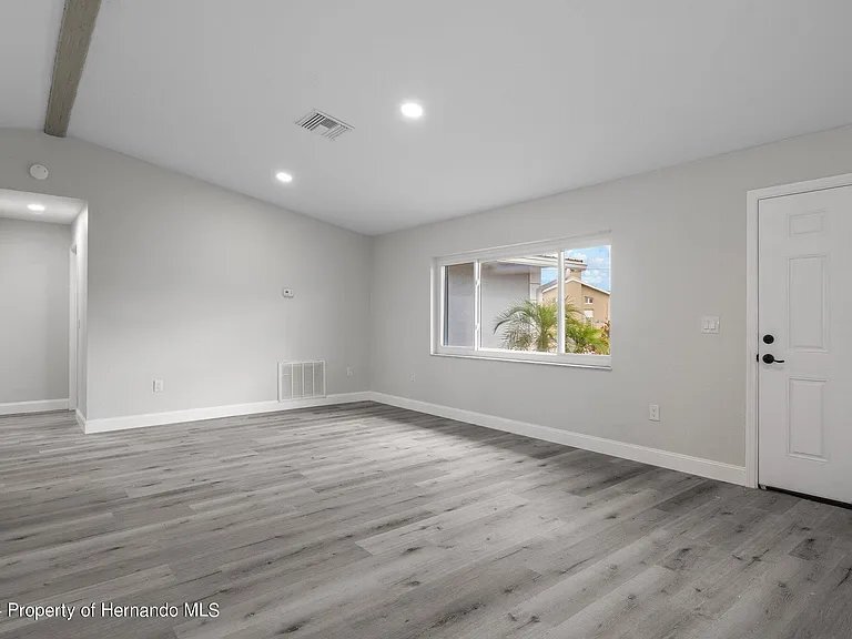 Building Photo - 5374 Baffin Cir