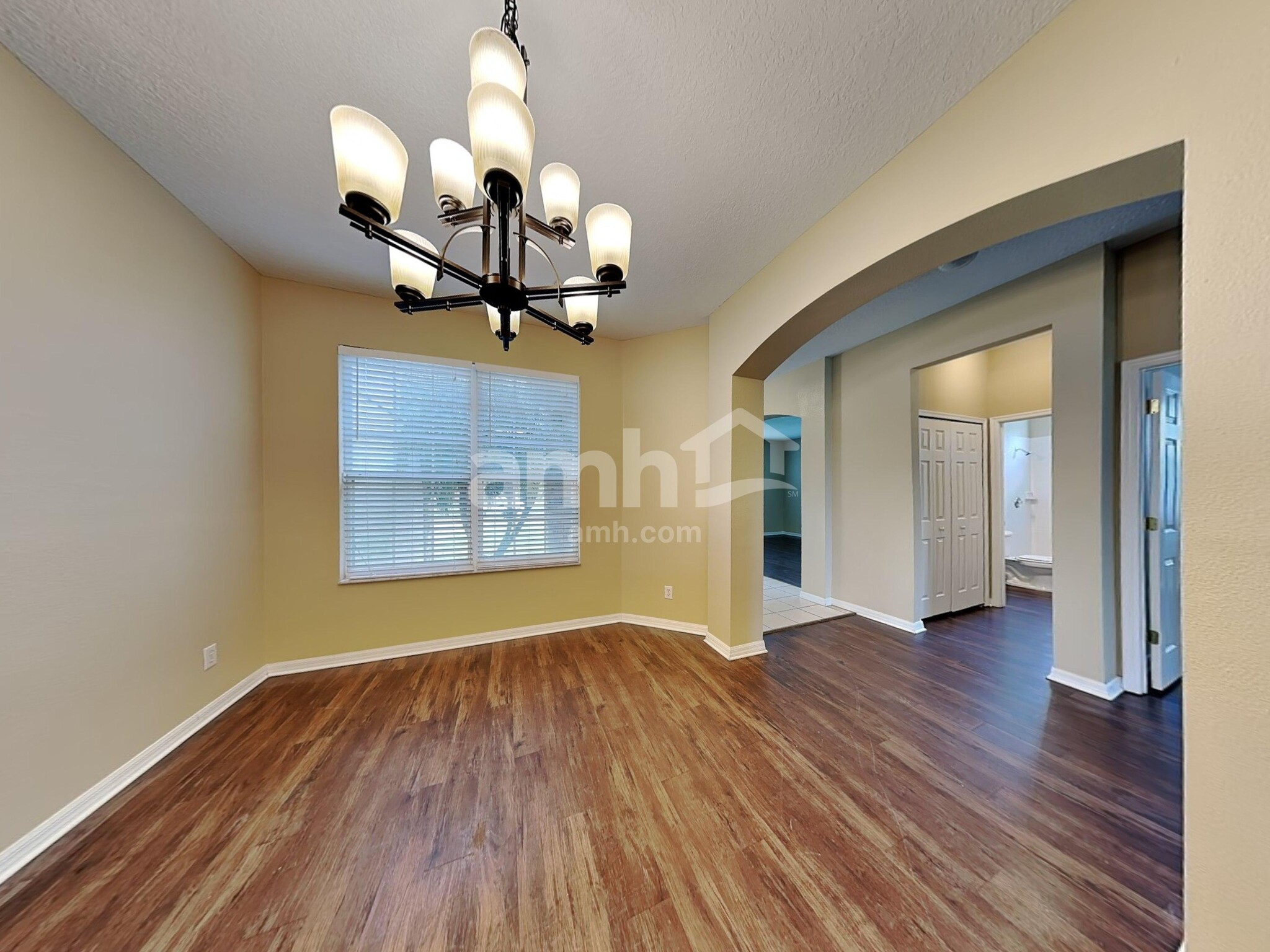 Building Photo - 9705 Bennington Chase Dr