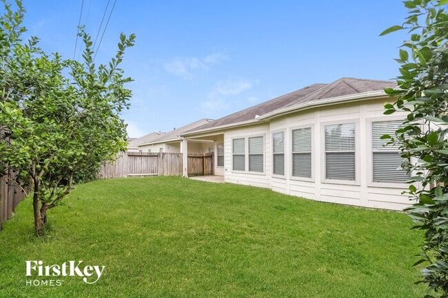 Building Photo - 24230 Courtland Oaks St