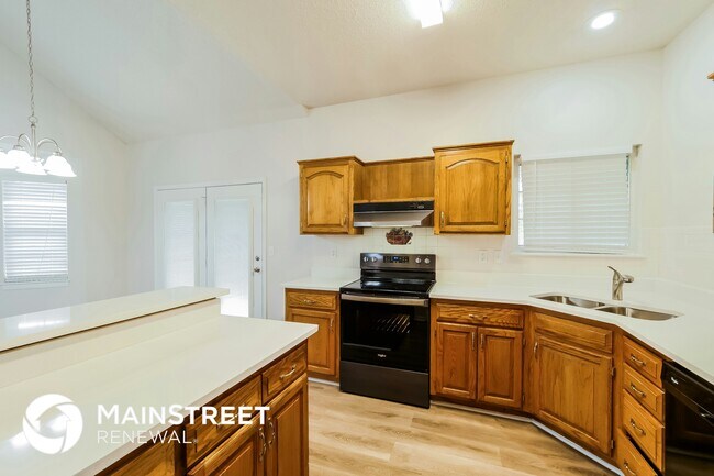 Building Photo - 1607 Christi Ln