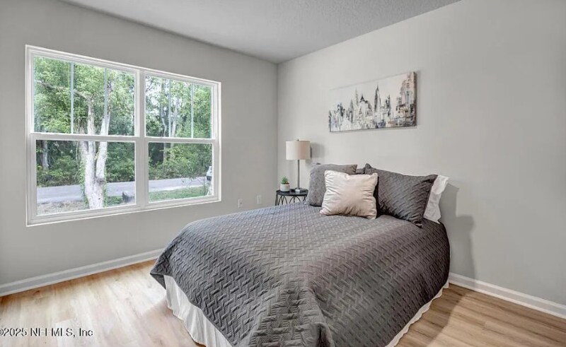 Building Photo - 5986 Patterson Ave