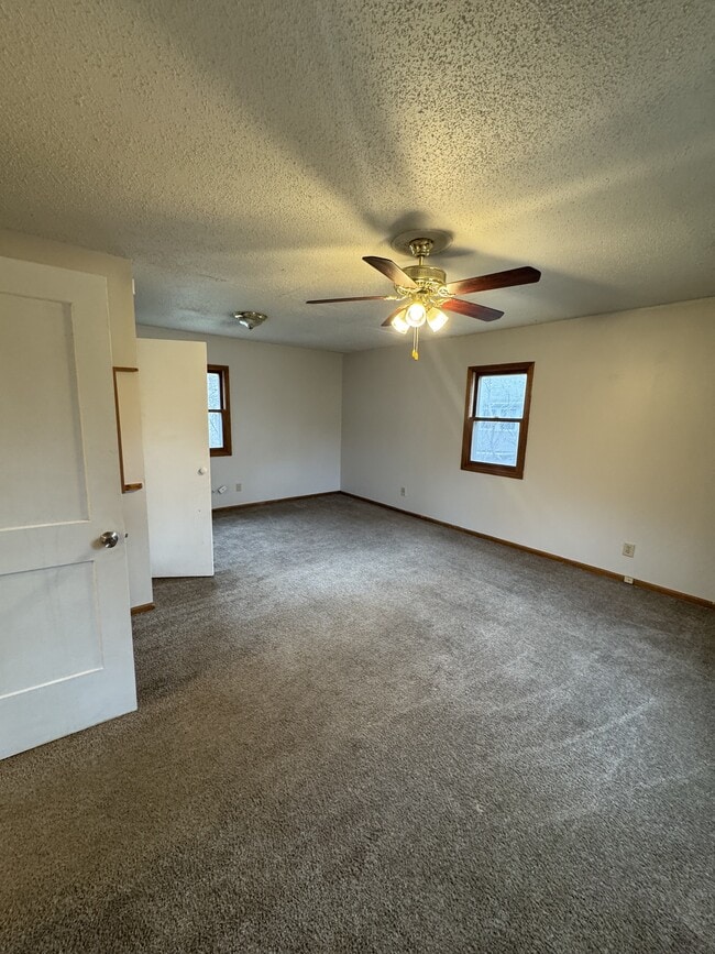 Building Photo - 2508 SE Kentucky Ave