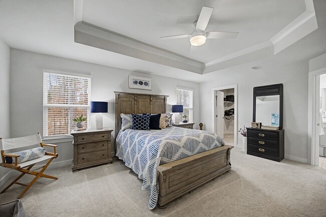 Building Photo - 4 Bedroom Executive Home located in Magnolia Green