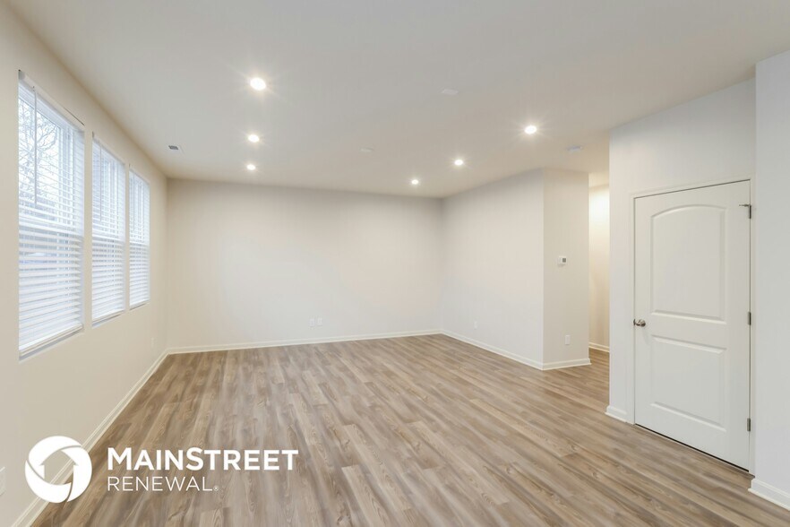 Building Photo - 11934 Wooden Trace Dr