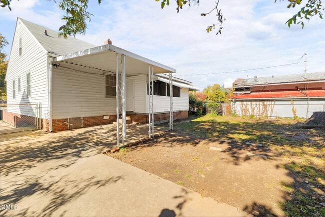 Building Photo - 109 Lincoln Ct