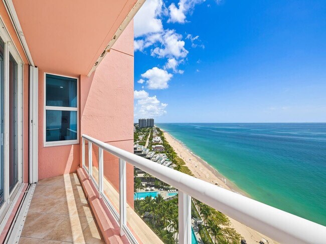 Building Photo - 2110 N Ocean Blvd