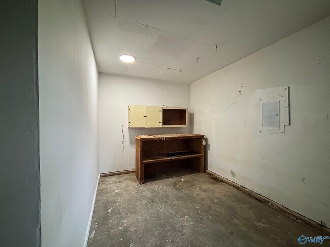 Building Photo - 3007 Winchester Rd NW