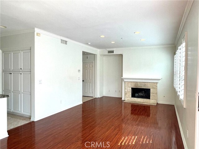 Building Photo - 140 Paseo Vista