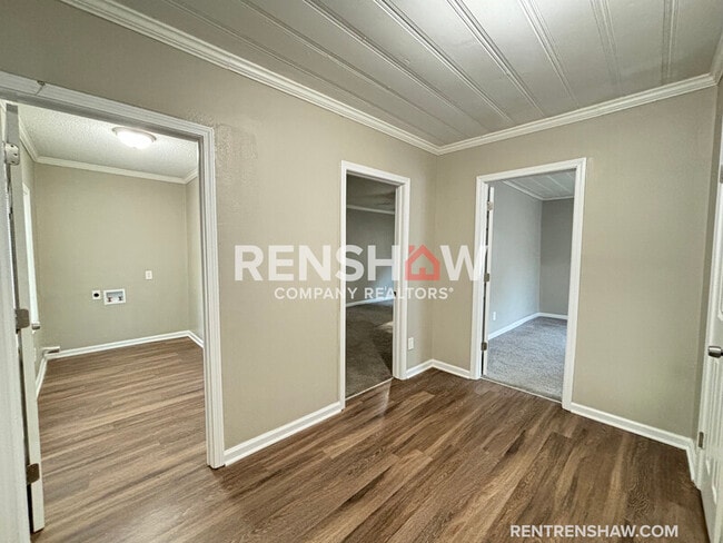 Building Photo - 1272 Semmes St