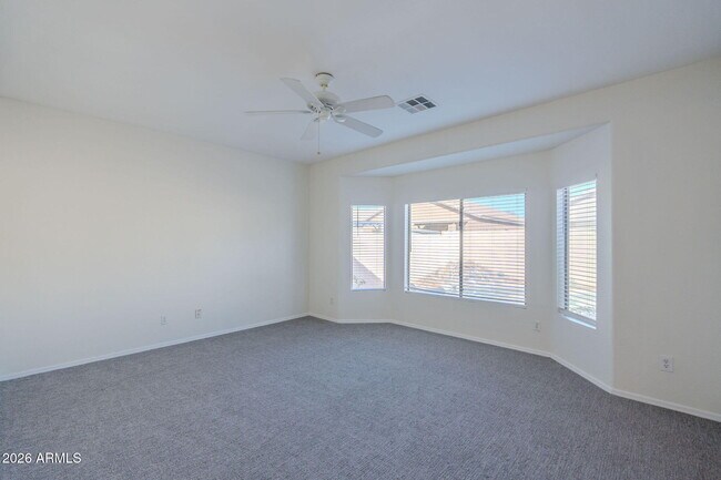 Building Photo - 15224 W Desert Hills Dr