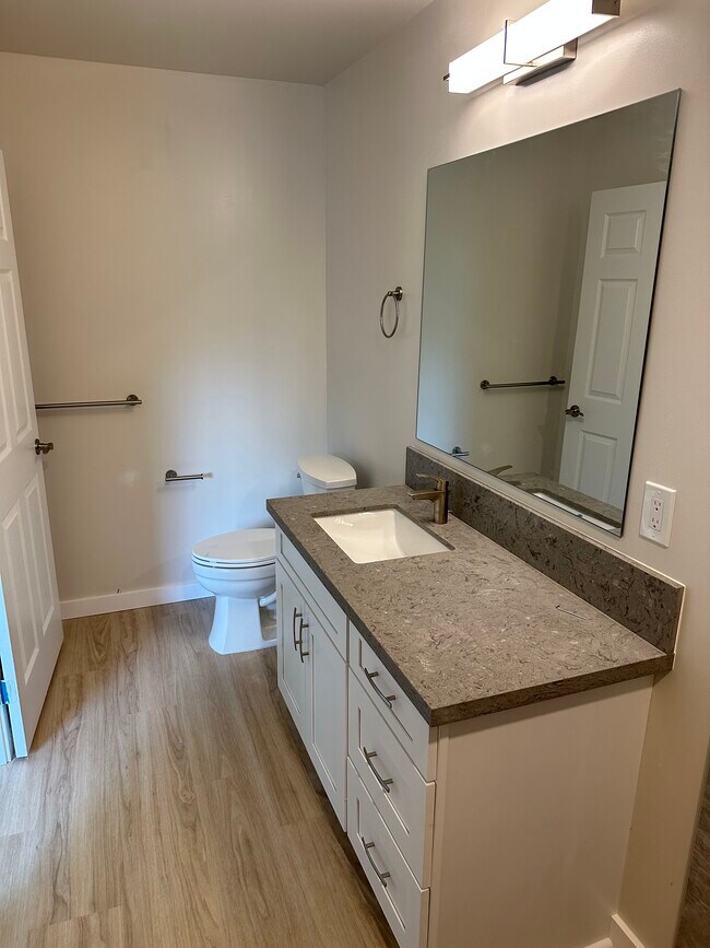 Building Photo - 3071 Kalawao St