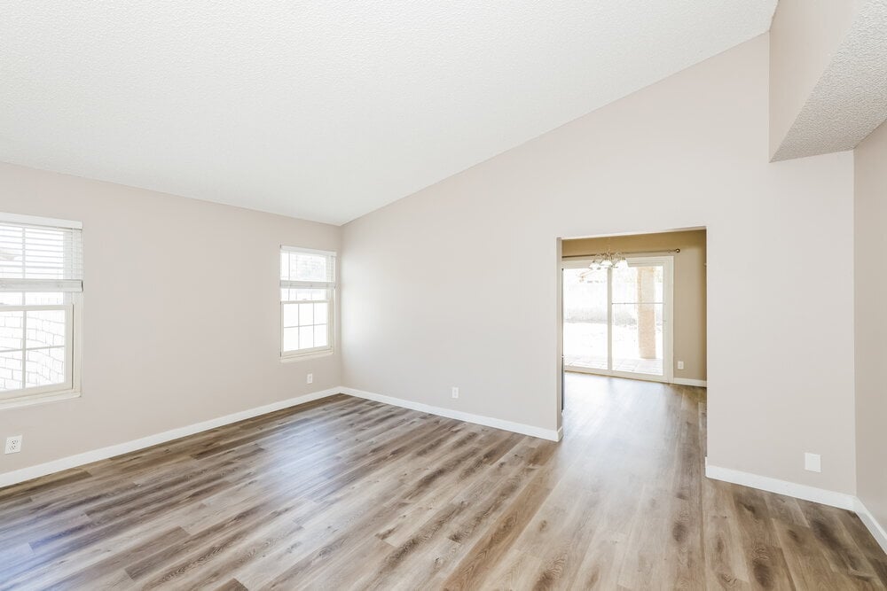 Building Photo - 601 Freeburg Pl