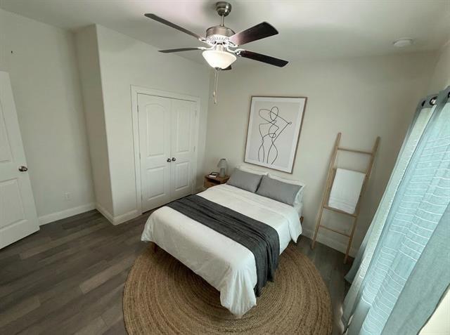 Building Photo - 924 Julia Pl