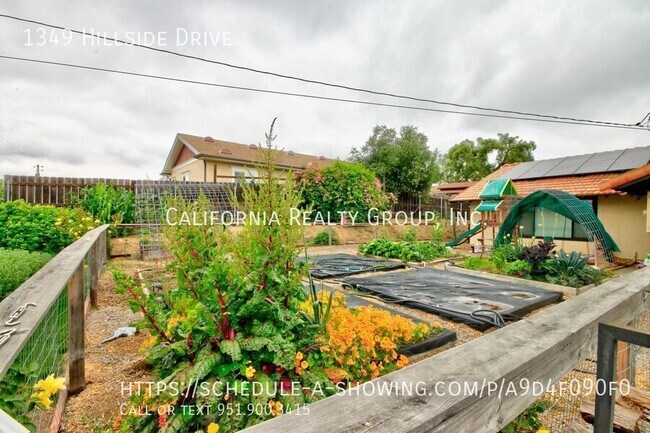 Building Photo - 1349 Hillside Dr