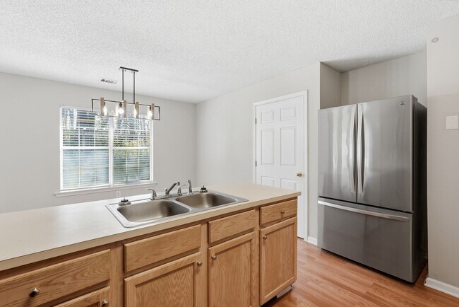 Building Photo - Ranch Home in Georgetown for Lease