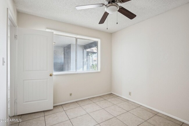 Building Photo - 9001 W Elm St