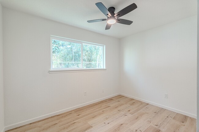 Building Photo - 3538 Cork Dr