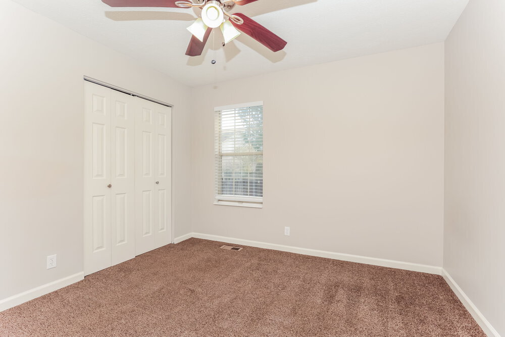 Building Photo - 3708 Seasons Dr