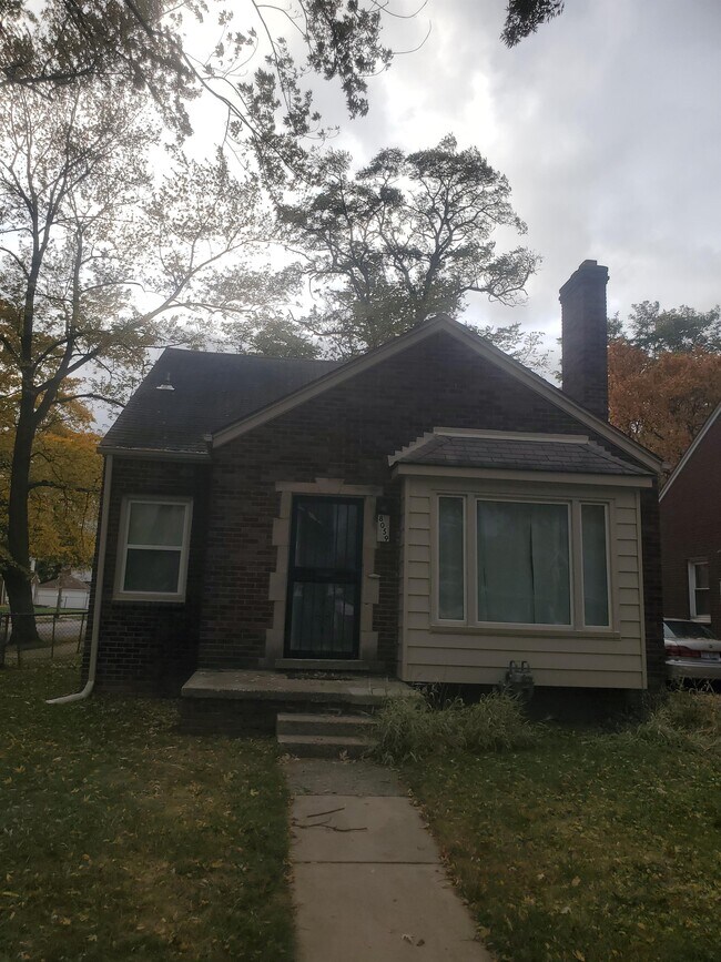 Building Photo - 8059 Middlepointe St