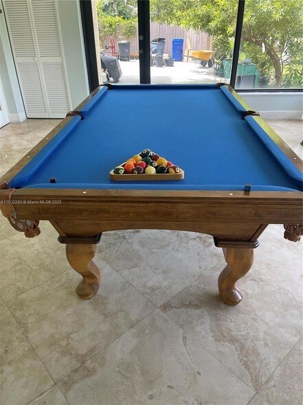 Building Photo - 5425 SW 190th Ave