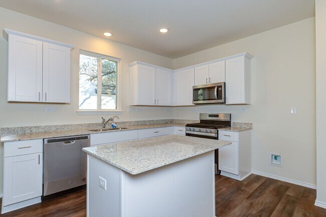 Building Photo - New Construction Rental Home in NW Side.