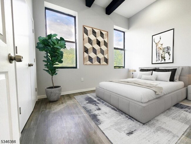 Building Photo - 75 Sparta Ave