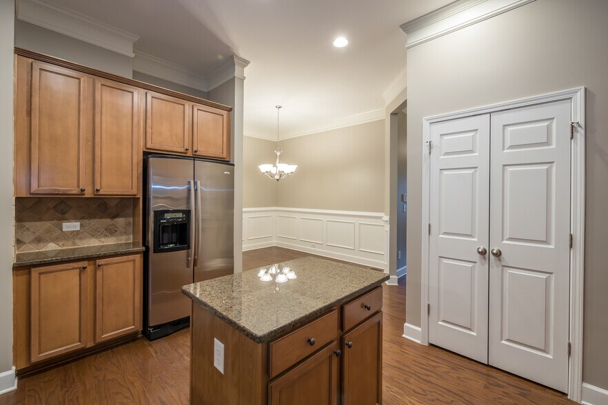 Kitchen - 3633 Ashcroft Bend