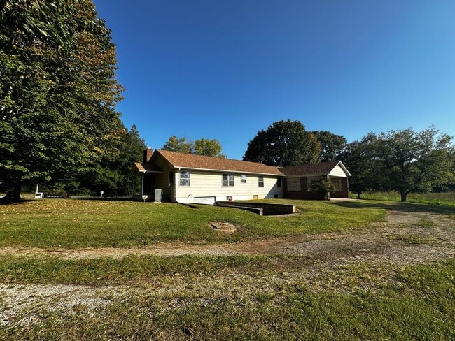 Building Photo - **Move-In Special !! 3 bed/ 2 bath rancher for rent. Hamblen/Jefferson County line.