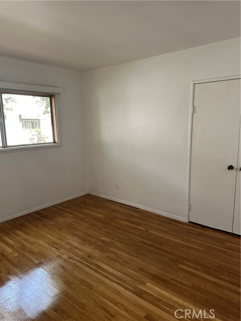 Building Photo - 803 E Newmark Ave