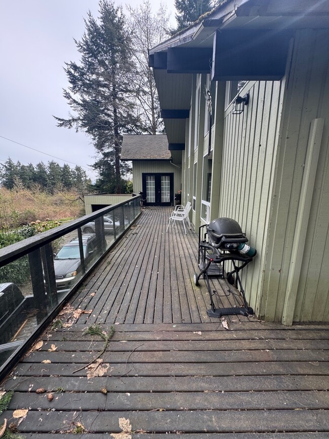 Building Photo - 10215 SW 116th St