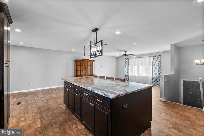 Building Photo - 3206 Seiter Ln