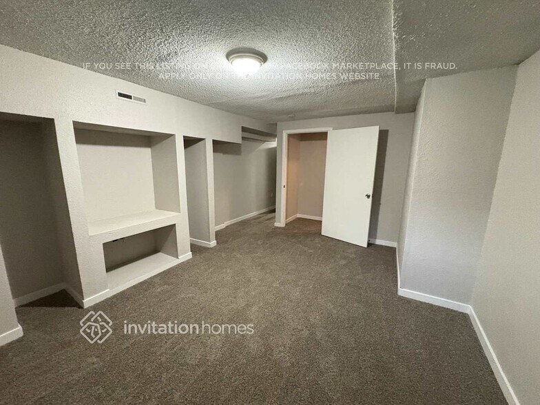 Building Photo - 4782 Fontana Ct