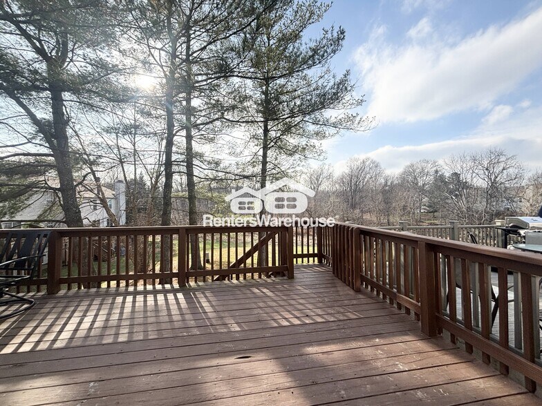 Building Photo - 4651 Hallowed Stream